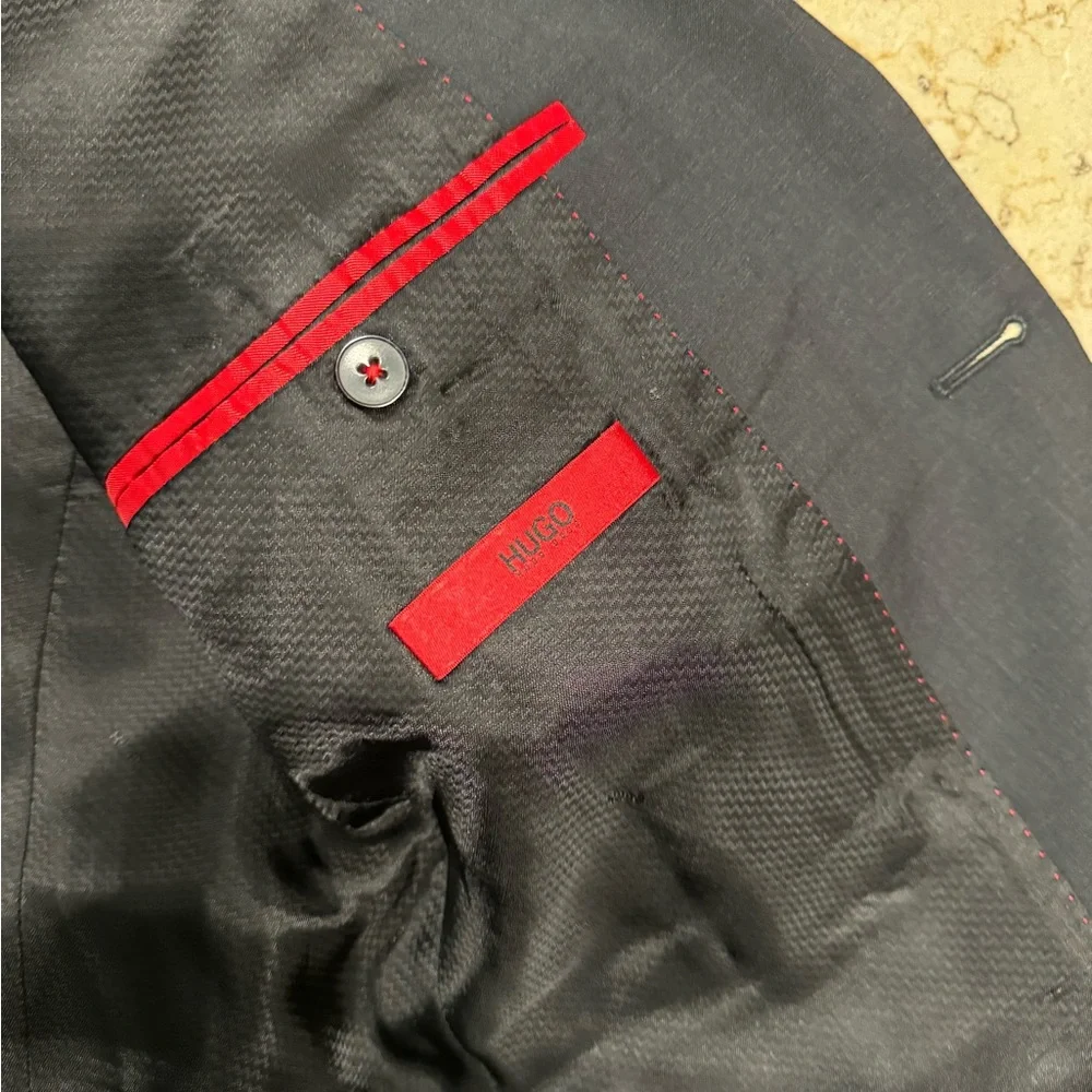 Sold - Picture 3 of 5